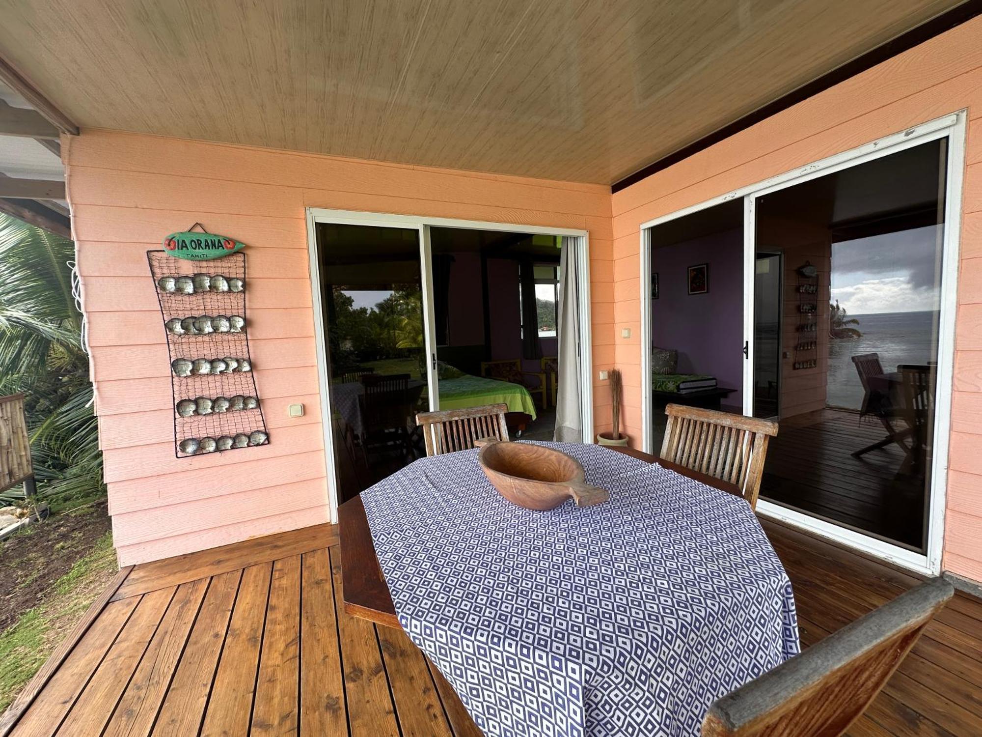 Bungalow Chez Josi, Bord De Mer Prive Tevaitoa Экстерьер фото